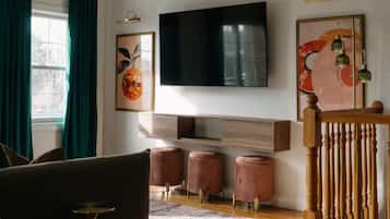 Smart-TV, Tischtennisplatte