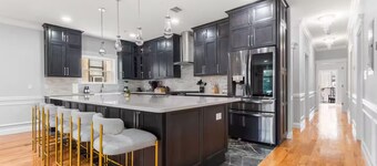Luxury Spacious 4BR Sleeps 12 Near NYC with High Tech Features