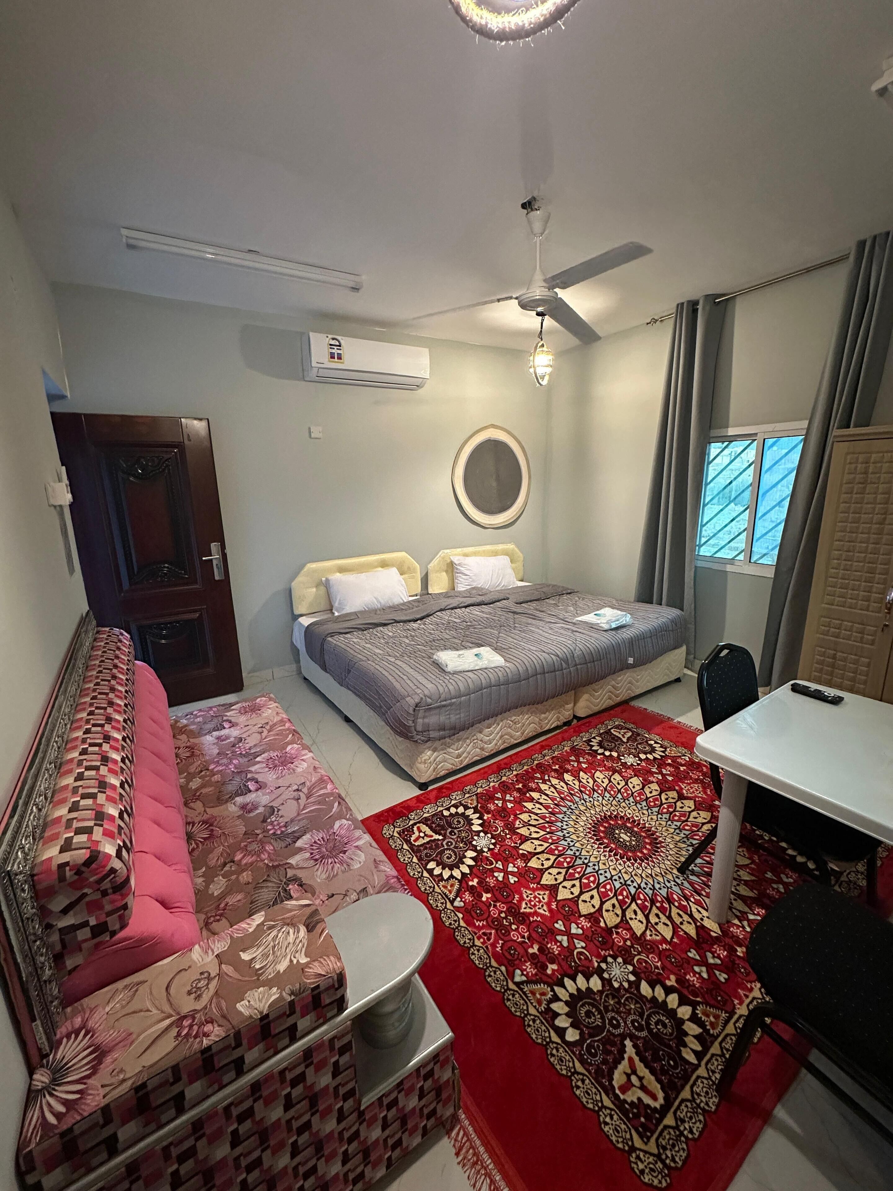 1 chambre, fer et planche à repasser, Wi-Fi