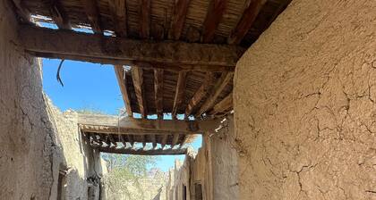 Cozy 1-bedroom bed & breakfast in charming Wilayat Al Hamra with AC