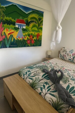 Room - Vrbo Property (3 ilets)