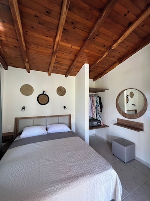 Family Apartment, Balcony, Garden View | Iron/ironing board, free WiFi - Ninemo Residences Skiathos (Skiathos)