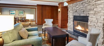 Cozy Studio w/ Breakfast | Business Center & Pool