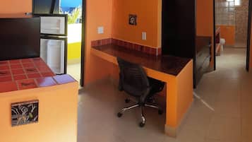 Habitación Deluxe con 1 cama matrimonial o 2 individuales, vista a la bahía