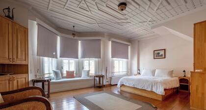 3BR House w Private Terrace - 3 Bathrooms - 5 Min to Blue Mosque & Hagia Sophia