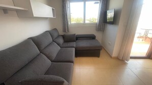 Unclassified image, 2 of 28, button - Condado De Alhama Apt-pool-park-parking-sleeps4 (Alhama de Murcia)