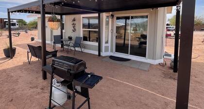 The 303 Desert retreat with Mountain Views • Rent Whole house near Casa Grande