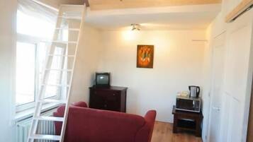 Loft estándar, vistas al jardín | Zona de estar