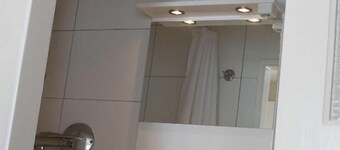Ensche-Day Inn