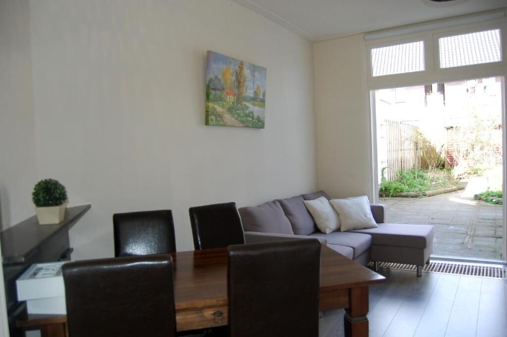 Apartamento Confort, vistas al jardín | Zona de estar