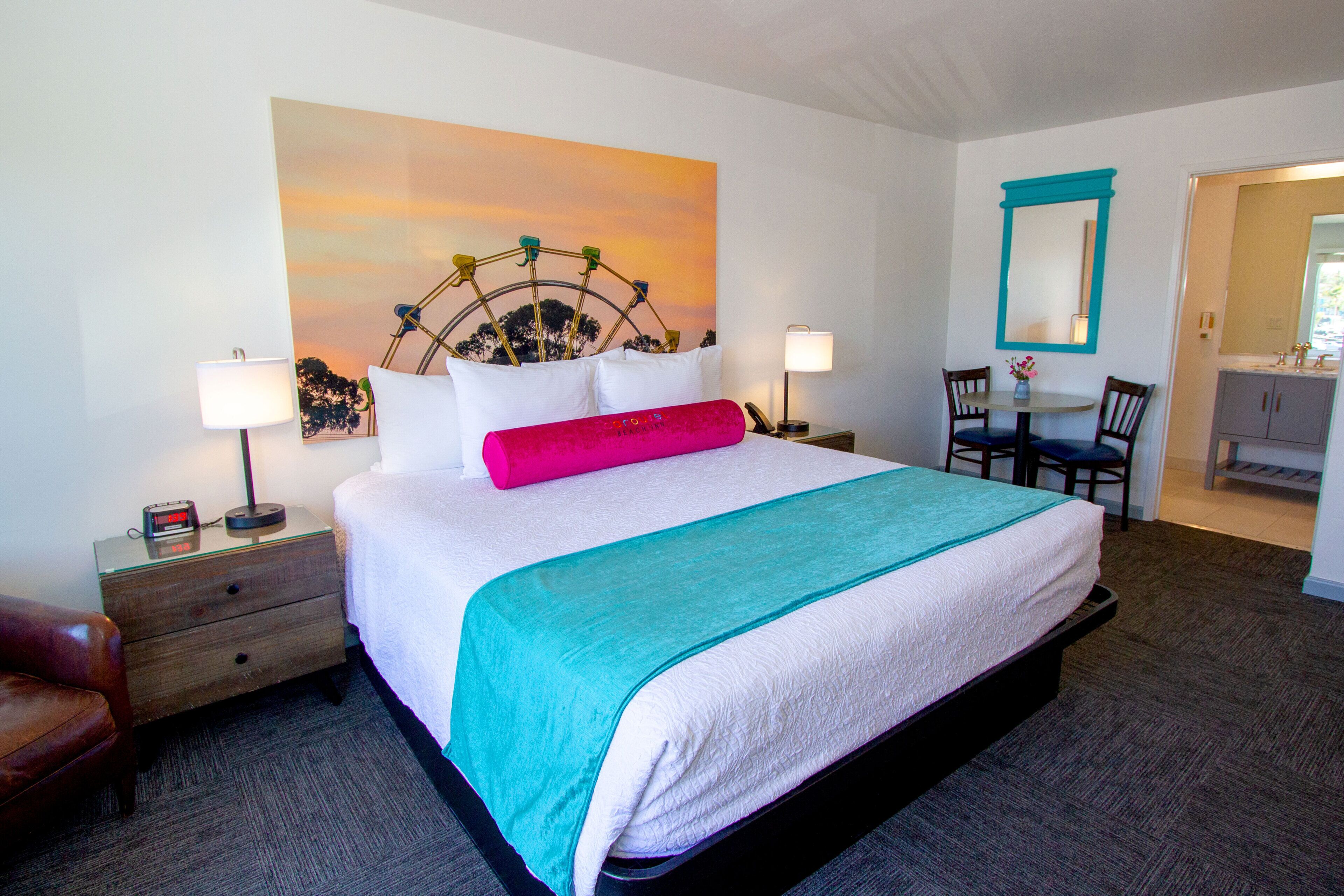 Room, 1 King Bed, Balcony | Blackout drapes, iron/ironing board, free WiFi