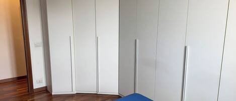 Apartment, Balcony, City View