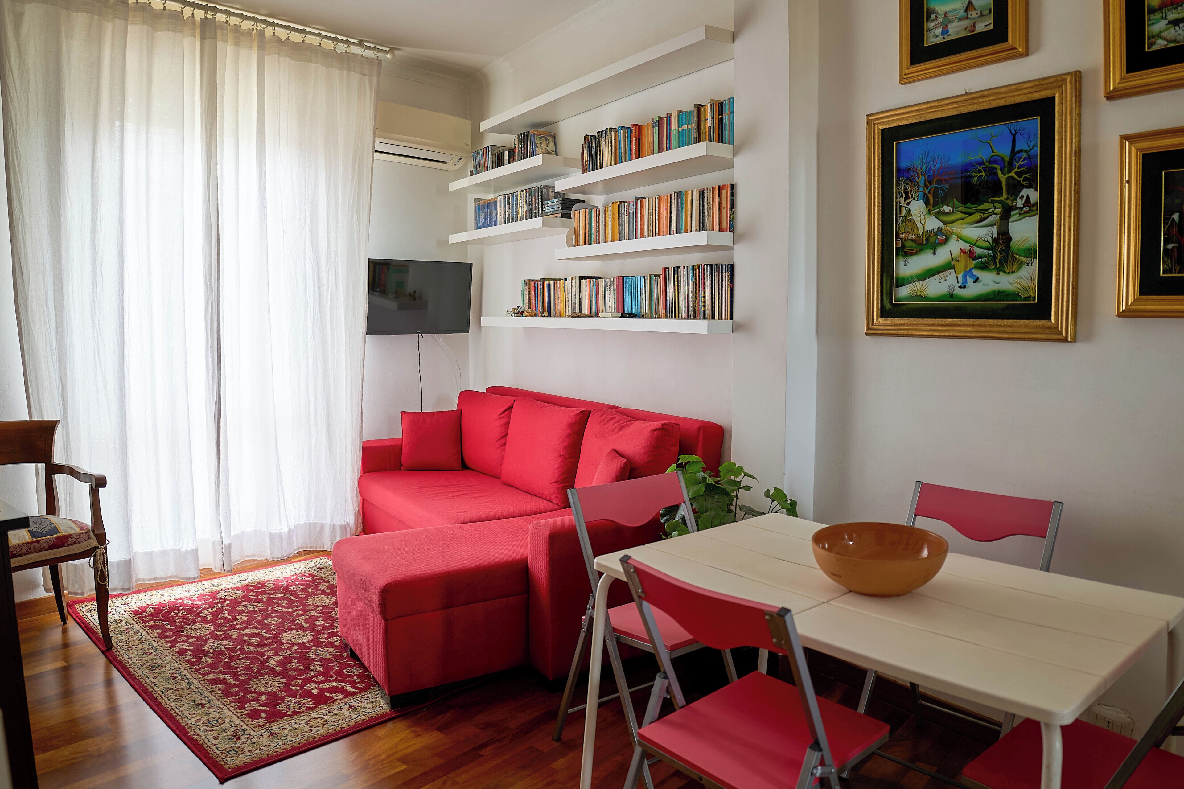 Apartamento, sacada, vista para a cidade | Área de estar