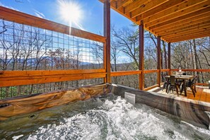 Outdoor dining - Hot Tub Smokies Cabin| Game Room, Near Gatlinburg (Sevierville)