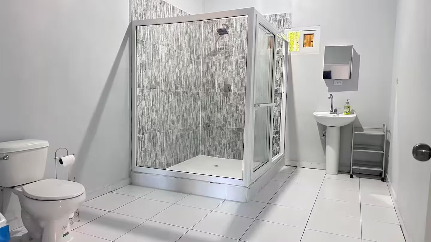 Handtücher, Seife, Toilettenpapier