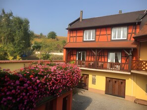 Exterior - Gîte Haydi 3 Stars with Shared Pool on the Alsace Wine Route in Itterswiller (Itterswiller)