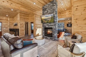 Suite - Bearodise by Beyond Expectations With Hot Tub (Sevierville)