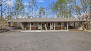 3 bedrooms
