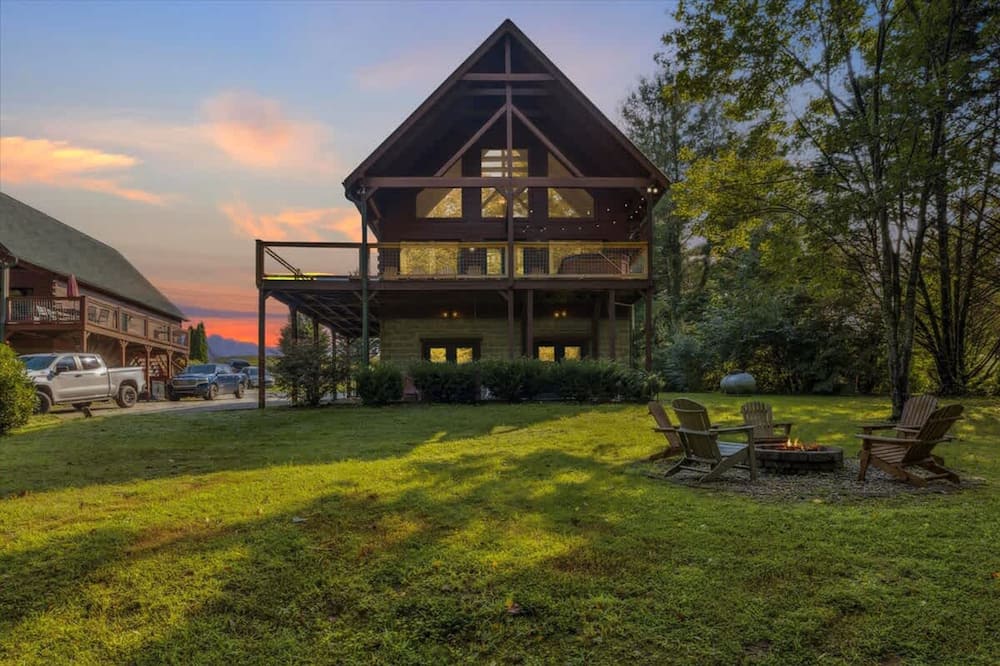 Beauty By The River Lodge by Beyond Expectations