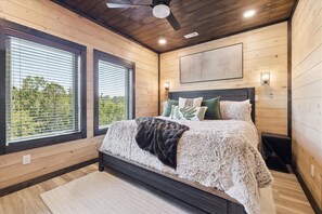 House - Peak Overlook by Beyond Expectations Mountain Retreat With Hot Tub (Pigeon Forge)