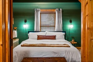 Suite - Smoky Haven Retreat by Beyond Expectations (Sevierville)