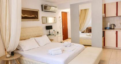 Crete Studios - Sitia Cozy Stay With Private Patio