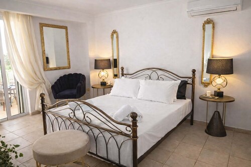 Crete Studios - Sitia Sunny Retreat With Balcony