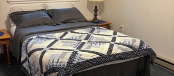 The Mountain Home- Cabin near Ski Slopes and Lake