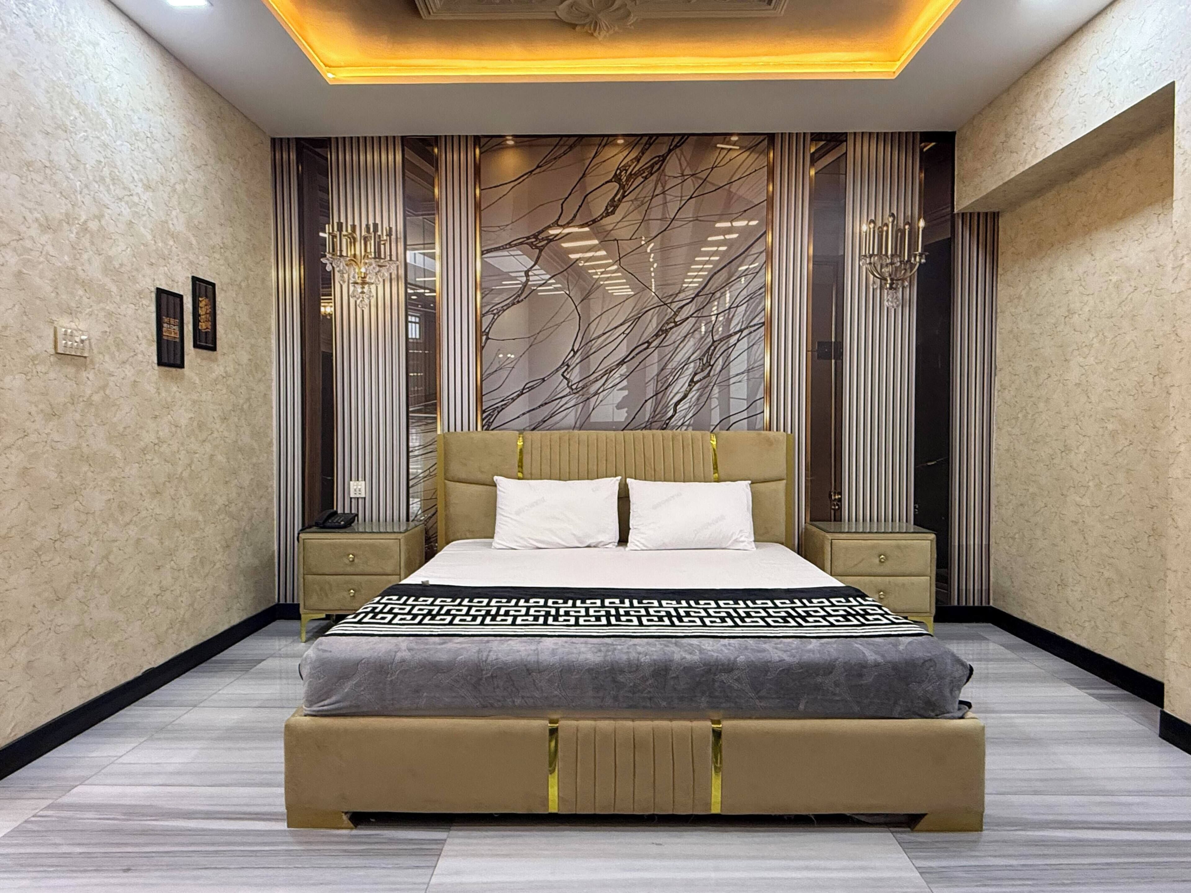 7 bedrooms, iron/ironing board, WiFi