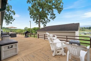 Interior - Muddy Creek Lake Home (Dandridge)