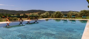 Villa 'La Vigna' with Private Pool, Wi-Fi and Air Conditioning