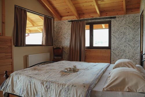 Matisi Farm & Feast Retreat