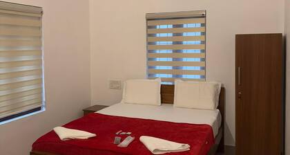 Mcday Villa Stay offers clean rooms, friendly service and a relaxing stay here.