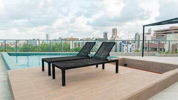 Standard Apartment, Sea View | Pool