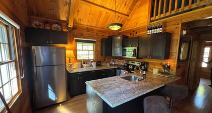 Log Cabin on the Clarion River! The Dam Inn 1 mile, 5 miles to East Branch Dam
