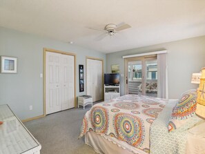 5 bedrooms, iron/ironing board, WiFi, bed sheets - Spacious 5BR Beach House | 1 Block to Ocean! (Bethany Beach)