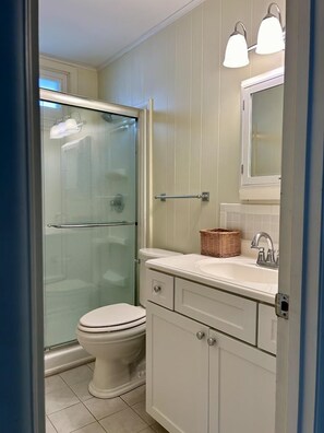 Towels - Cozy 4BR Beach House Retreat (Bethany Beach)
