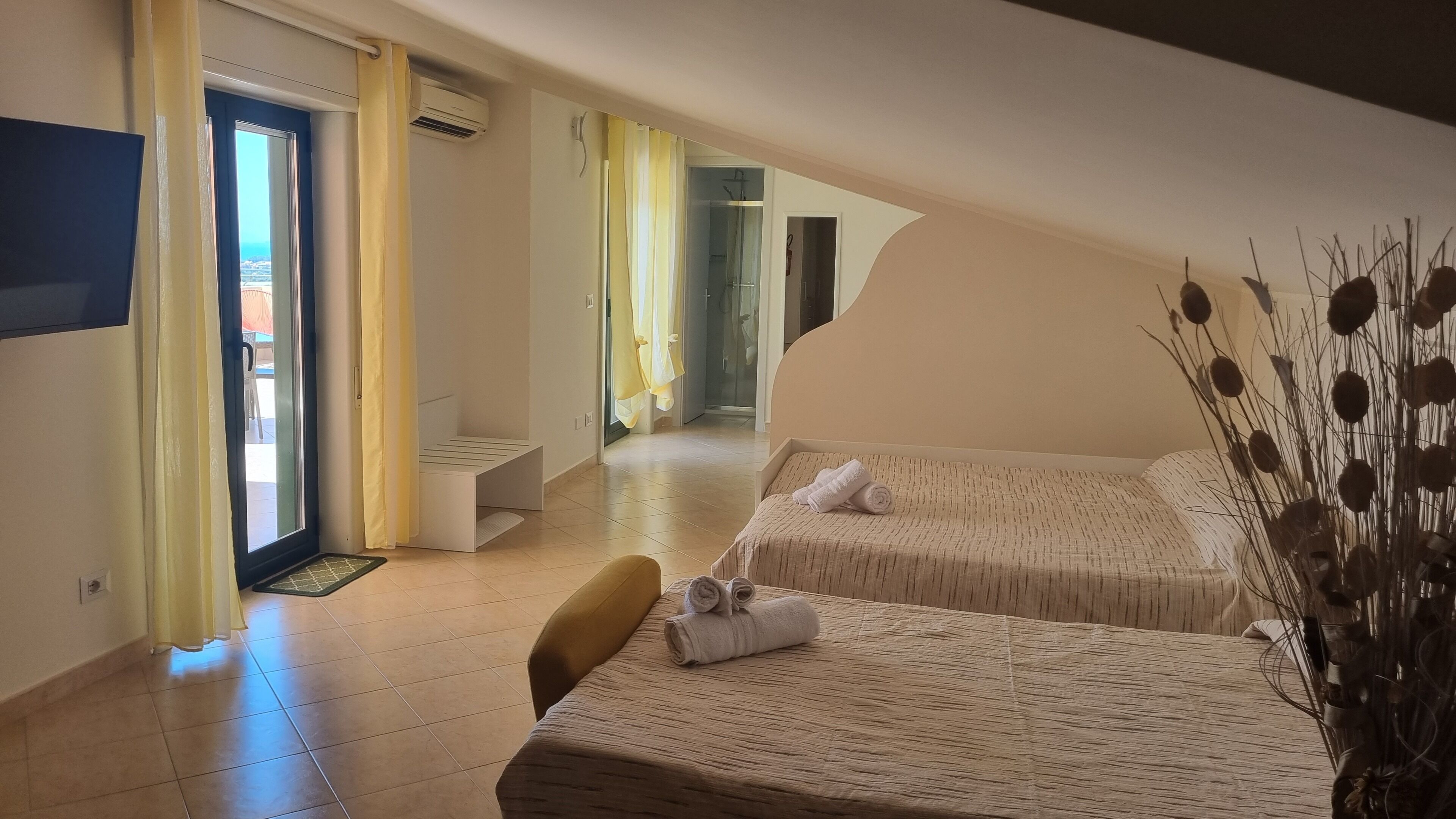 2 camere, ferro/asse da stiro, Wi-Fi, lenzuola