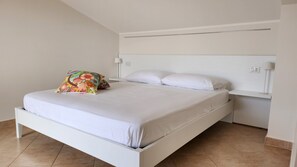 2 chambres, fer et planche Ă repasser, Wi-Fi, draps fournis