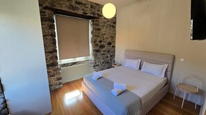 Room - Vrbo Property (Câmara de Lobos)