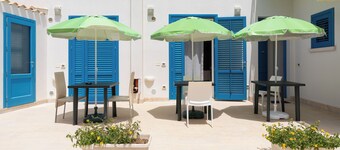 Cozy, with garden, parking space, and 5 minutes from cornino bay beach