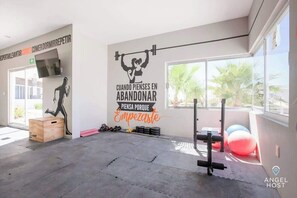 Fitness facility - Bayview Terrace, Pools, Gym, Walk to Malecon (La Paz)