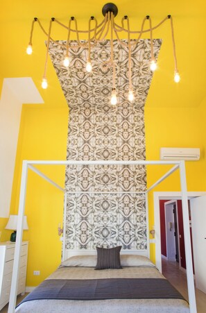 3 bedrooms, bed sheets - Au Vieux Lavinaio - Two Bedroom Apartment, Sleeps 4 (Naples)