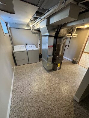 Interior - Newly Remodeled Studio Apartment (Elk River)
