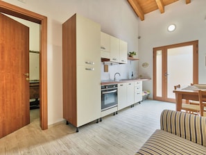 Interior - La casa del vino by Interhome (Tollo)