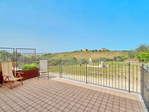 Terrace/patio - Il Cerchio by Interhome (Tollo)