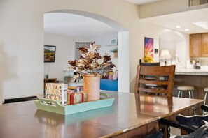 Dining - The Meadow in Moon Valley (Phoenix)