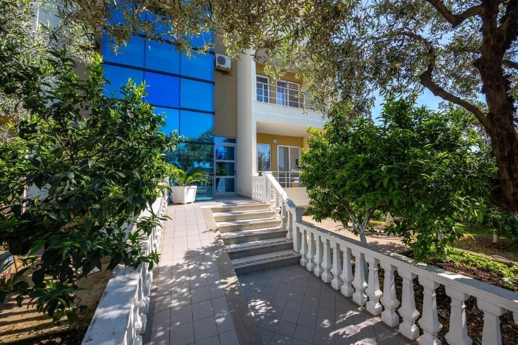 บริเวณภายนอก