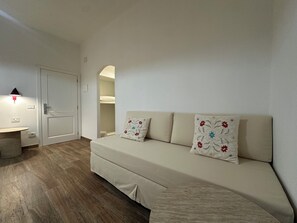 Phòng 4 Business, ban công | Khu phòng khách