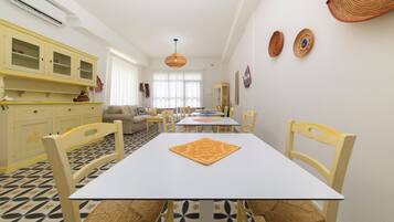 Colazione a buffet a pagamento, servita tutte le mattine